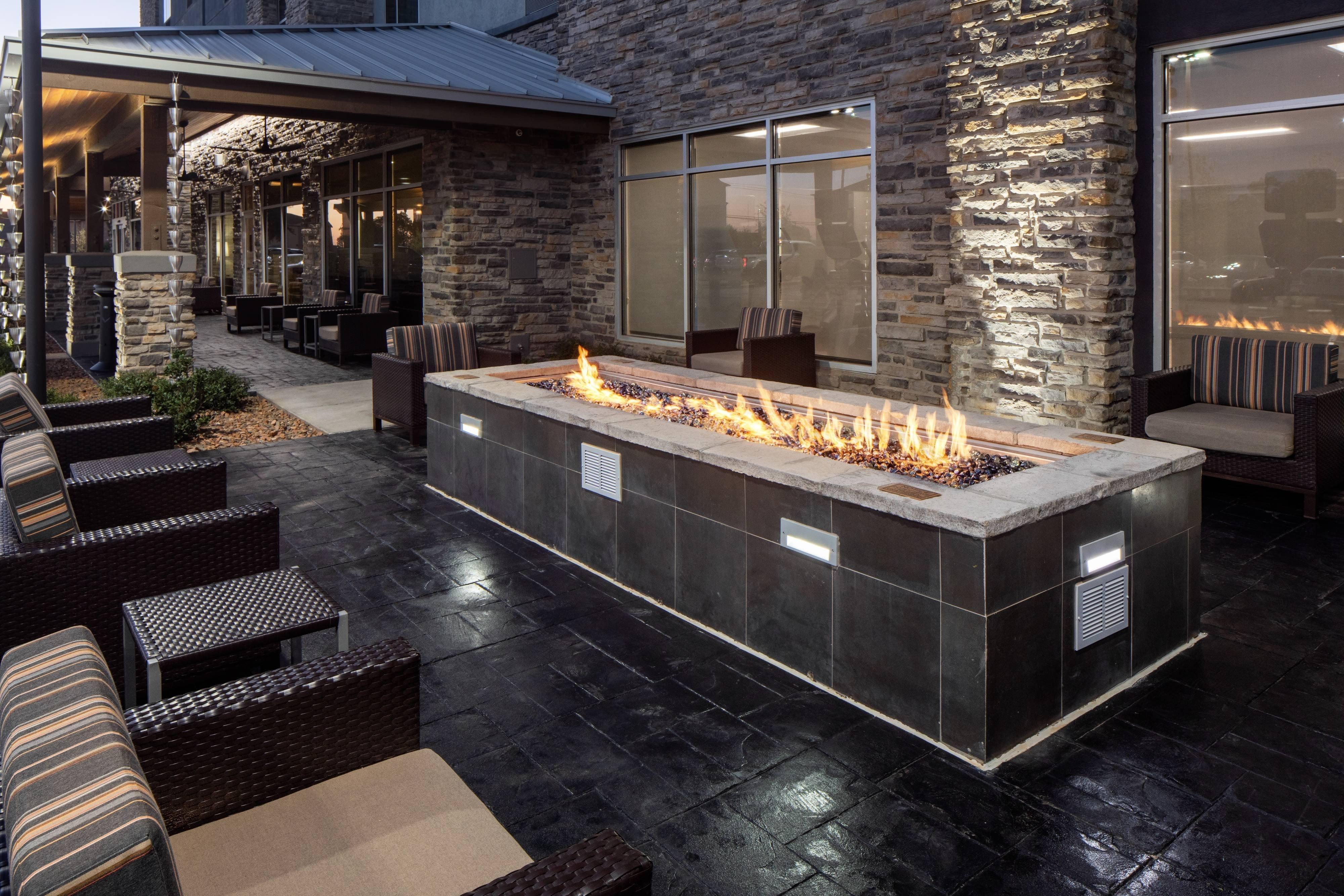Holiday Inn Express & Suites Midland South I-20 By Ihg Esterno foto