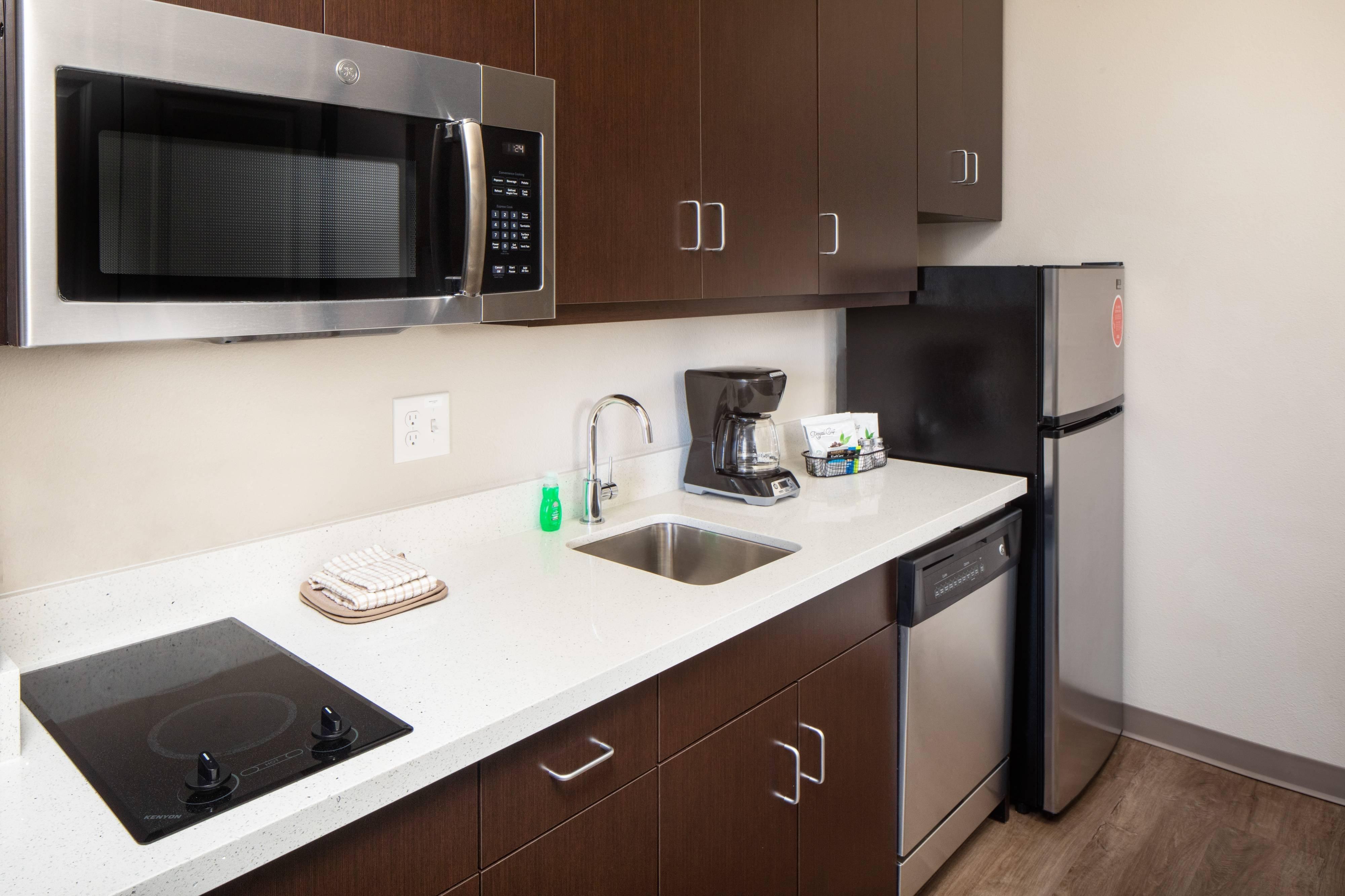 Holiday Inn Express & Suites Midland South I-20 By Ihg Esterno foto