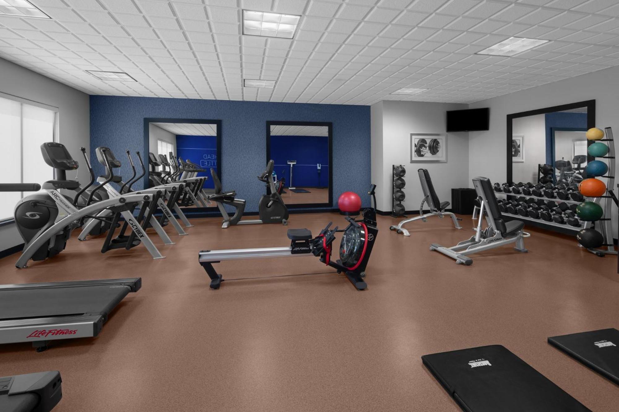 Holiday Inn Express & Suites Midland South I-20 By Ihg Esterno foto